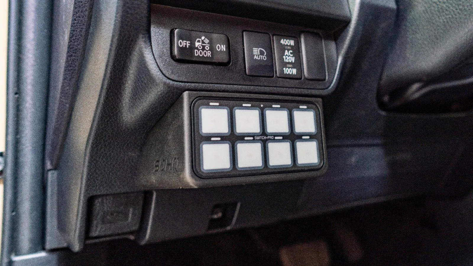 '16-23 Toyota Tacoma SDHQ Built Switch Pros SP-9100 Keypad Mount