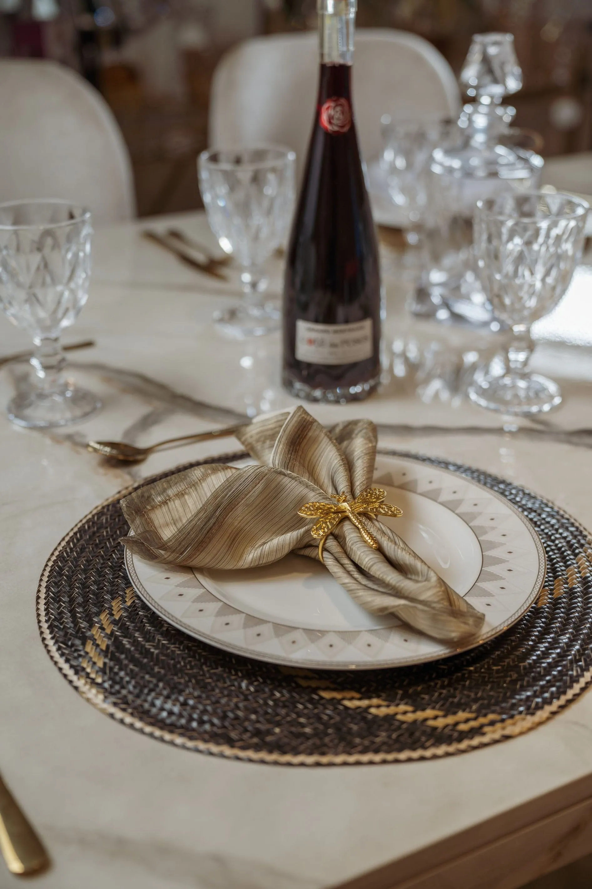 Black with Gold Swirl Placemats