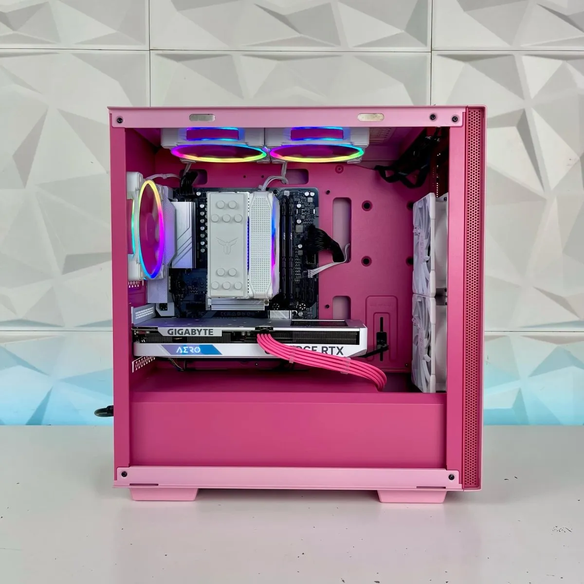 IGaming Core i5 14400F| RTX 4060-4060Ti | Pink Cube