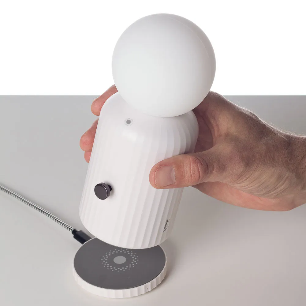 Lund London Wireless Lamp and Charger - White