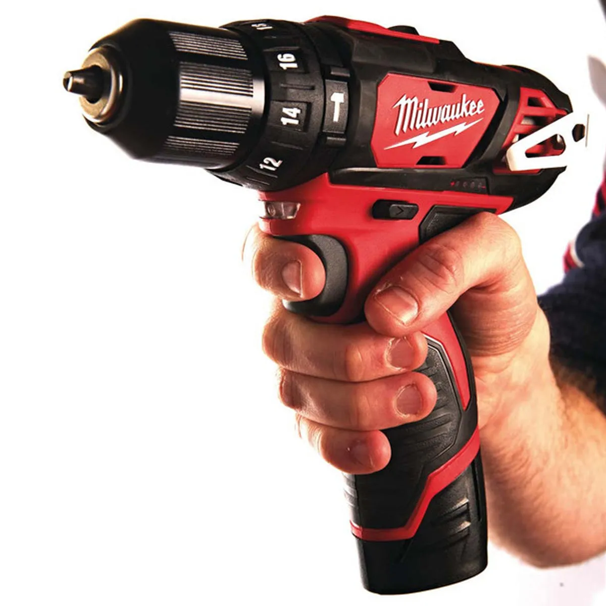 Milwaukee M12BPD-202C 12V Combi Drill with 2 x 2.0Ah Batteries Charger & Case 4933443889