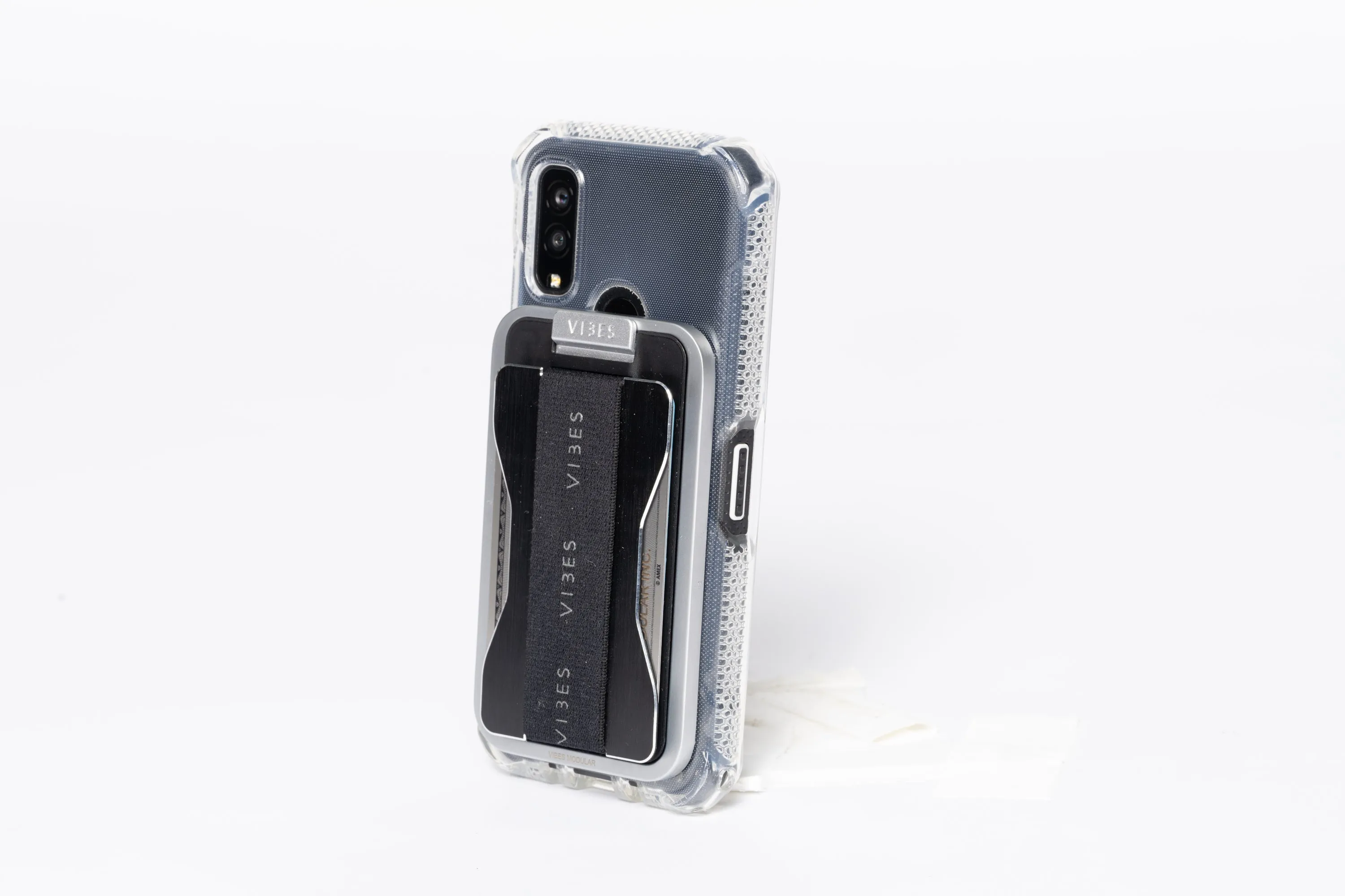 Vibes Modular Roxon modular accessory connector with  Modular Wallet and  Wireless Battery